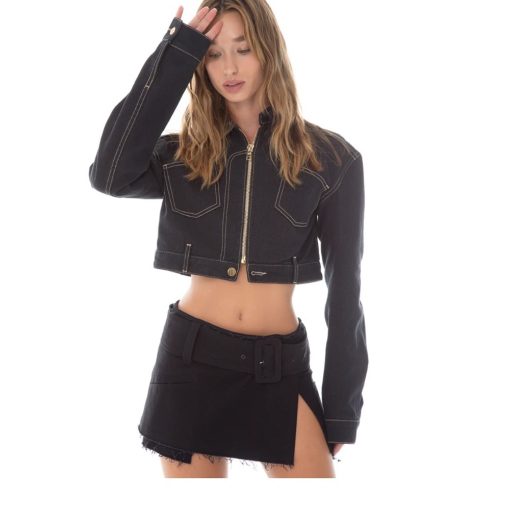 Are you Am I Ketki skirt